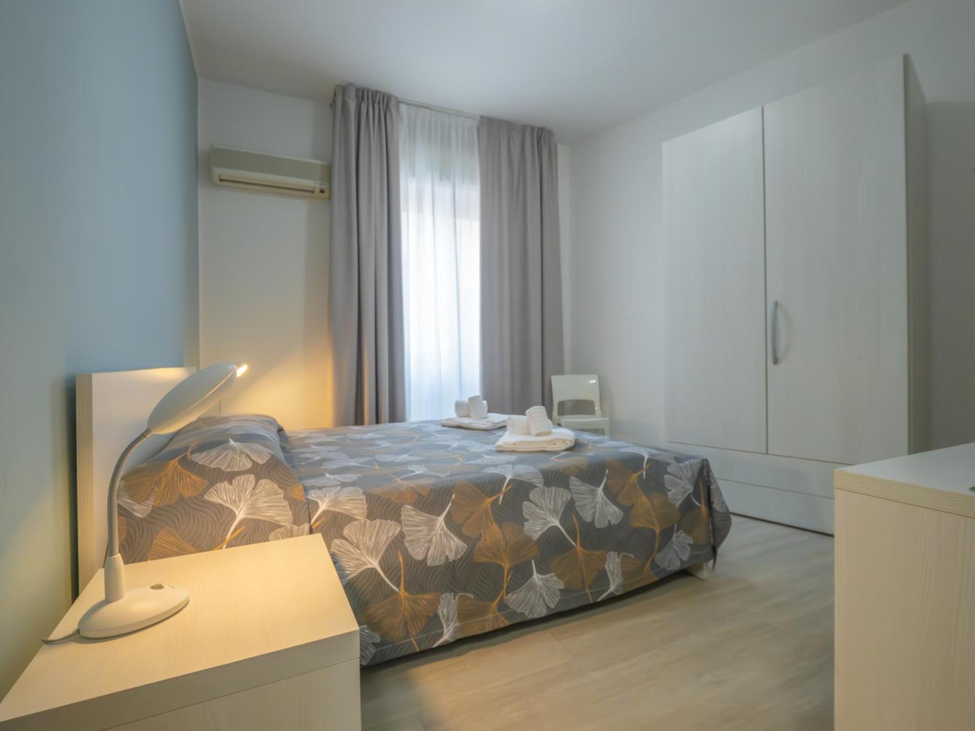 Hotel La Bussola Финале Лигуре Екстериор снимка